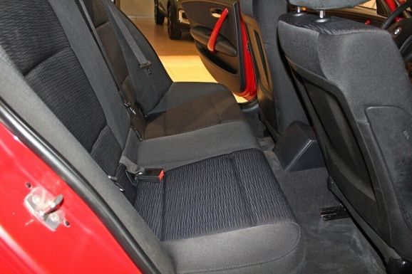 BMW 1 серии, 1.6 л, АТ, 2010 фото 8