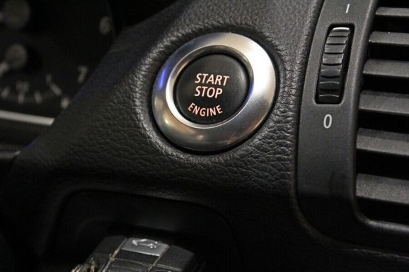 BMW 1 серии, 1.6 л, АТ, 2011 фото 2