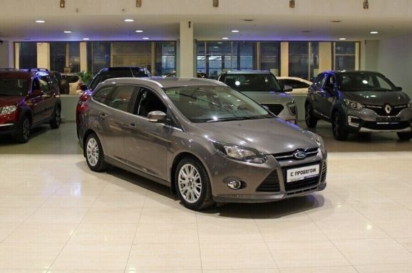 Ford Focus, 2.0 л, Робот, 2014 фото 5
