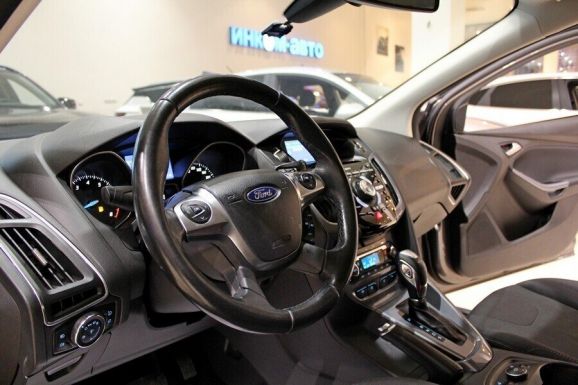 Ford Focus, 2.0 л, Робот, 2014 фото 7