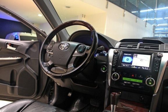 Toyota Camry, 2.5 л, АТ, 2013 фото 7