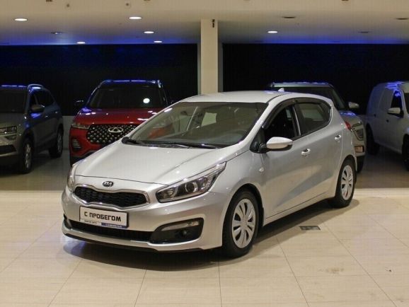 Kia Ceed, 1.6 л, АТ, 2018 фото 3