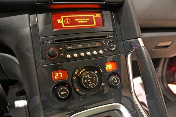 Peugeot 3008, 1.6 л, АТ, 2011 фото 11