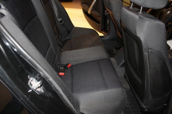 BMW 1 серии, 1.6 л, АТ, 2010 фото 1