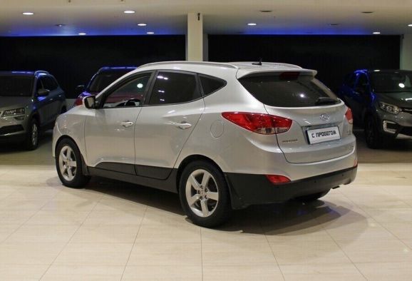 Hyundai ix35, 2.0 л, МТ, 2012 фото 4