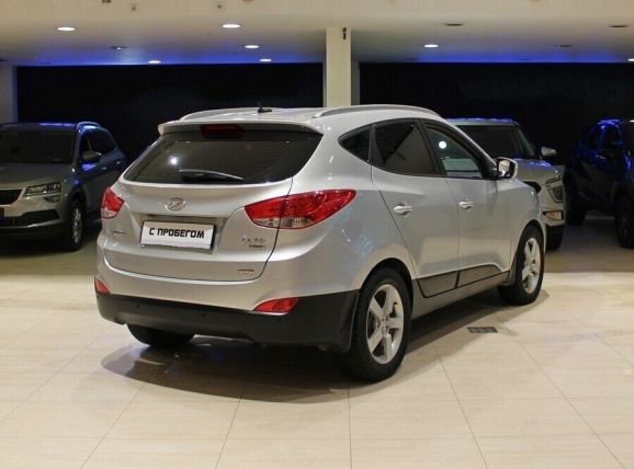Hyundai ix35, 2.0 л, МТ, 2012 фото 6