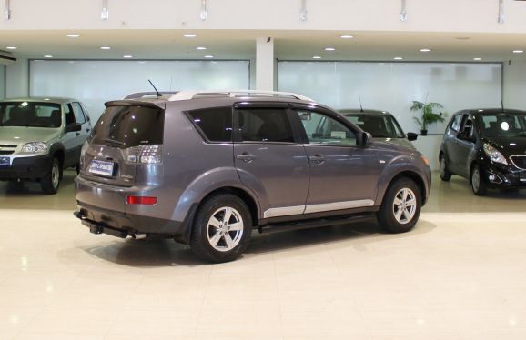 Mitsubishi Outlander, 2.4 л, Вариатор, 2007 фото 6