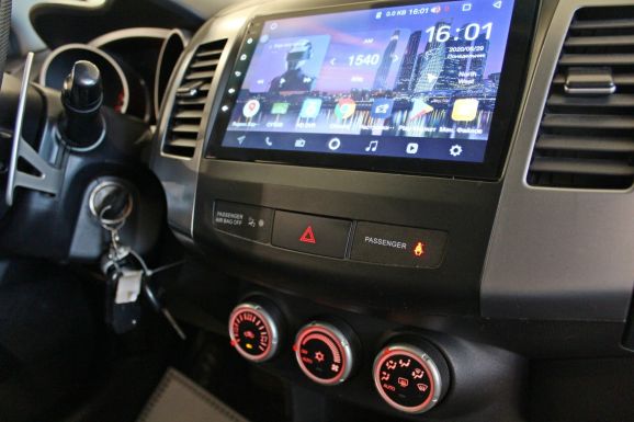 Mitsubishi Outlander, 2.4 л, Вариатор, 2007 фото 2