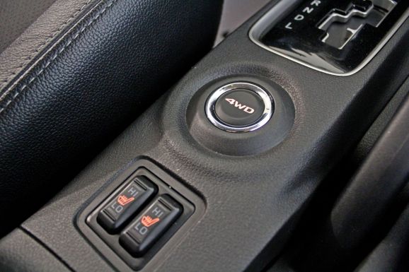 Mitsubishi Outlander, 2.0 л, Вариатор, 2014 фото 2