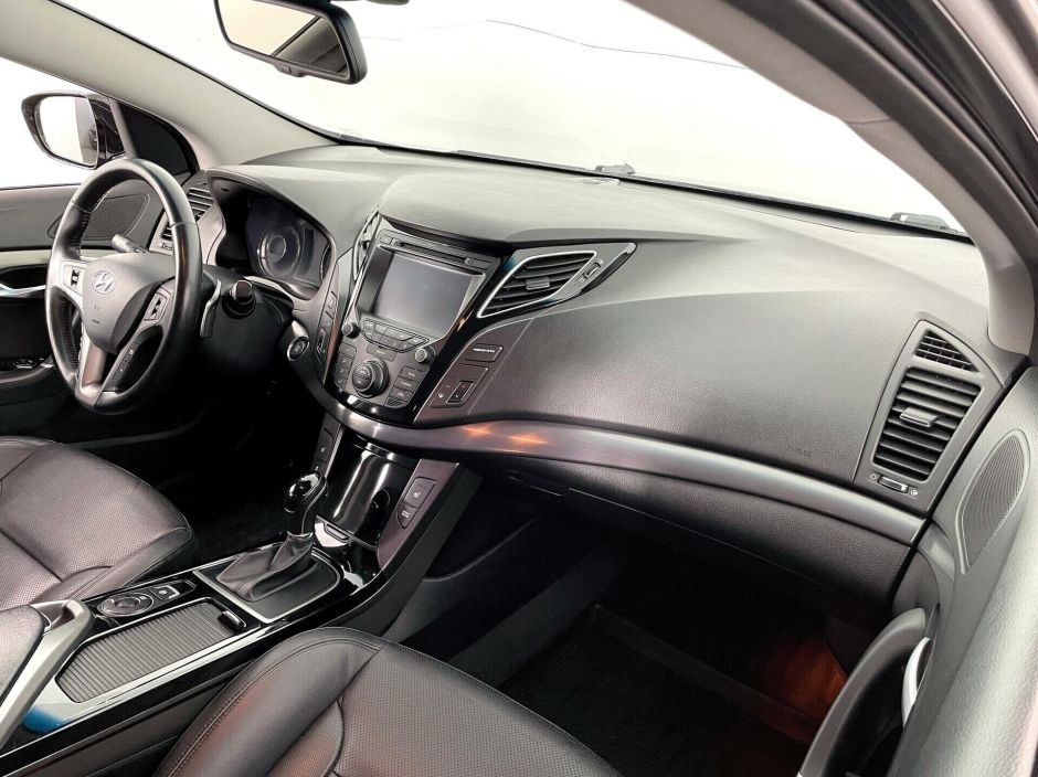 Hyundai i40, 2.0 л, АТ, 2016 фото 2