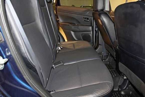 Mitsubishi ASX, 1.8 л, Вариатор, 2010 фото 8