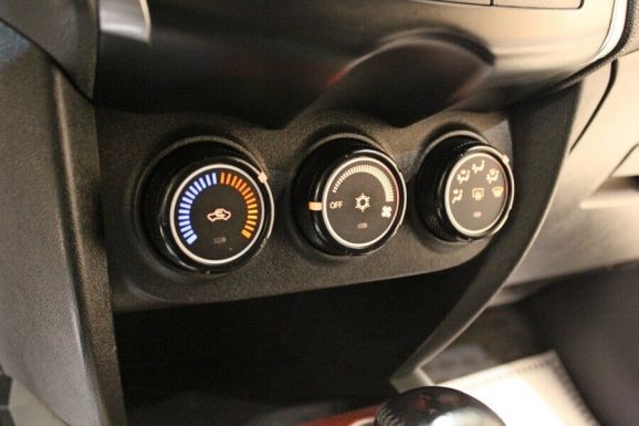 Mitsubishi ASX, 1.8 л, Вариатор, 2012 фото 1