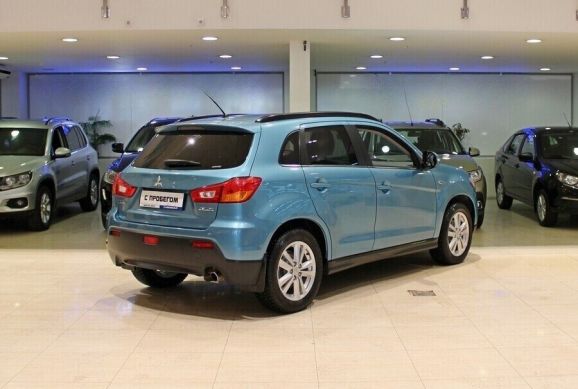 Mitsubishi ASX, 2.0 л, Вариатор, 2013 фото 6