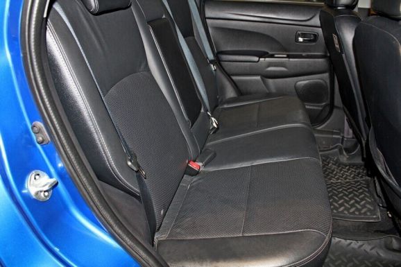 Mitsubishi ASX, 2.0 л, Вариатор, 2014 фото 8