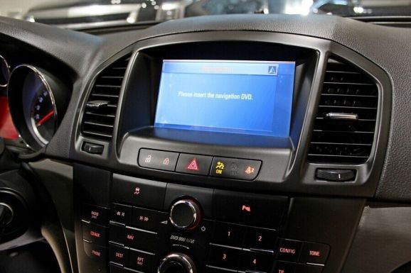 Opel Insignia, 2.0 л, АТ, 2011 фото 9