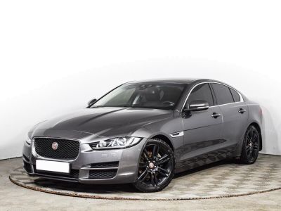 Jaguar XE, 2.0 л, АКПП, 2015 фото 3