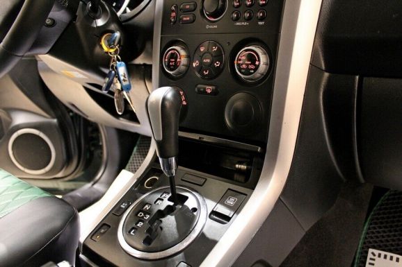 Suzuki Grand Vitara, 2.0 л, АТ, 2008 фото 9