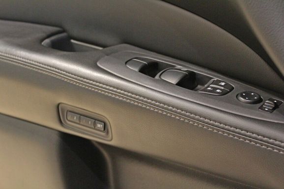 Nissan Pathfinder, 3.5 л, Вариатор, 2017 фото 12