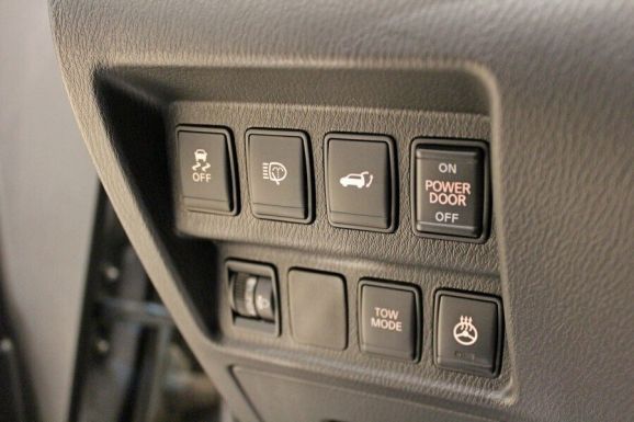 Nissan Pathfinder, 3.5 л, Вариатор, 2017 фото 13