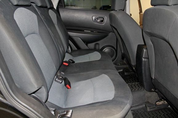 Nissan Qashqai, 1.6 л, Вариатор, 2011 фото 8