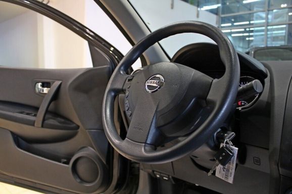 Nissan Qashqai, 1.6 л, Вариатор, 2011 фото 2