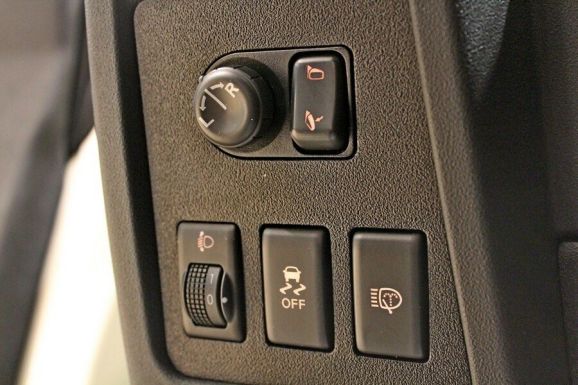 Nissan Qashqai, 2.0 л, Вариатор, 2010 фото 9