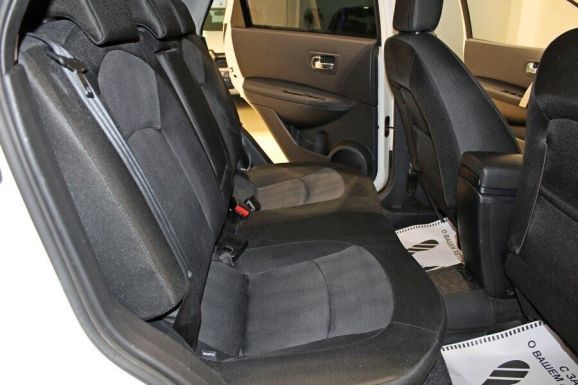 Nissan Qashqai, 2.0 л, Вариатор, 2010 фото 1