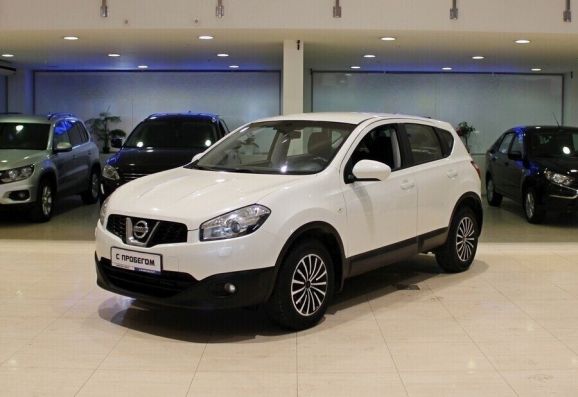 Nissan Qashqai, 1.6 л, Вариатор, 2012 фото 3