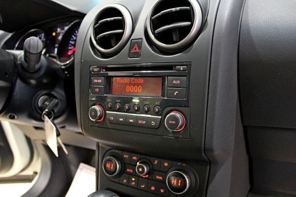 Nissan Qashqai, 1.6 л, Вариатор, 2012 фото 10