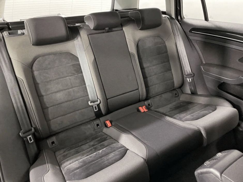 Volkswagen Golf, 1.6 л, АТ, 2016 фото 1