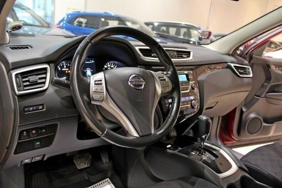 Nissan Qashqai, 2.0 л, Вариатор, 2016 фото 2