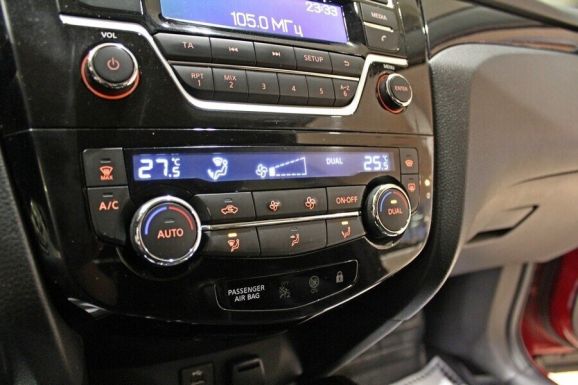 Nissan Qashqai, 2.0 л, Вариатор, 2016 фото 1