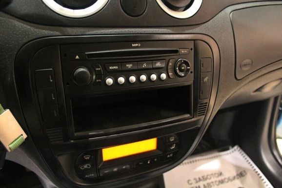 Citroen C3, 1.4 л, Робот, 2009 фото 8