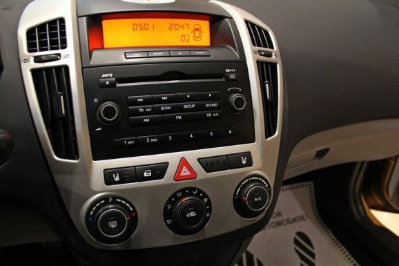 Kia Ceed, 1.6 л, АТ, 2009 фото 2