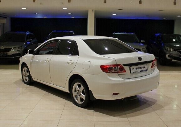 Toyota Corolla, 1.6 л, АТ, 2013 фото 5