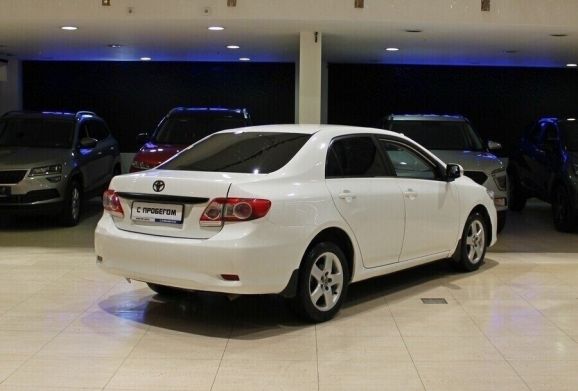 Toyota Corolla, 1.6 л, АТ, 2013 фото 6