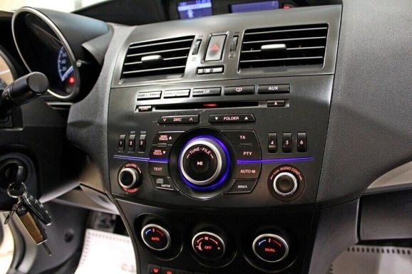 Mazda 3, 1.6 л, МТ, 2012 фото 8