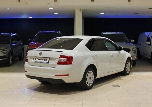 Skoda Octavia, 1.6 л, АТ, 2016 фото 4