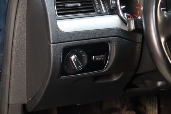 Skoda Superb, 1.8 л, АТ, 2013 фото 10