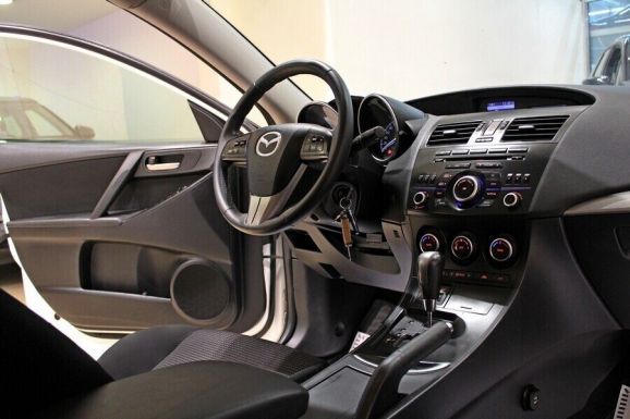 Mazda 3, 1.6 л, АТ, 2013 фото 7