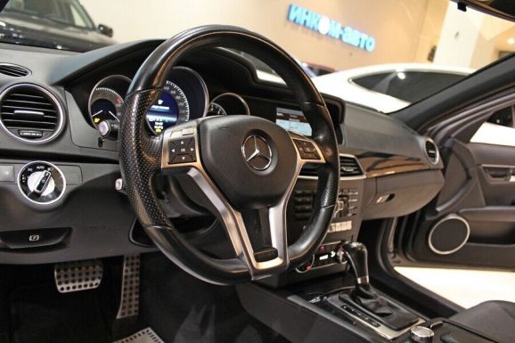 Mercedes-Benz C-Класс, 1.6 л, АТ, 2014 фото 2