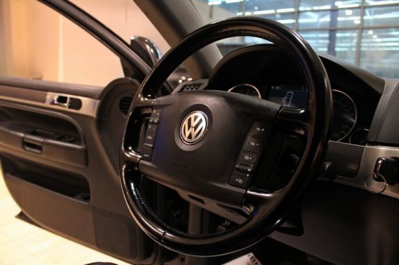 Volkswagen Touareg, 3.0 л, АТ, 2008 фото 2