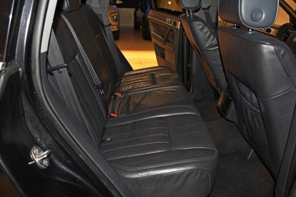 Volkswagen Touareg, 3.0 л, АТ, 2008 фото 1