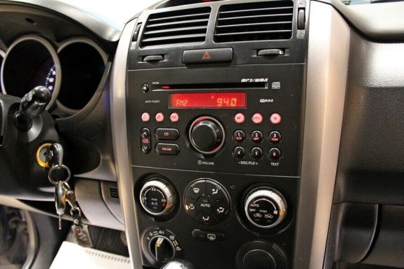 Suzuki Grand Vitara, 2.0 л, АТ, 2008 фото 9