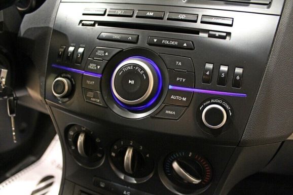 Mazda 3, 1.6 л, АТ, 2013 фото 2