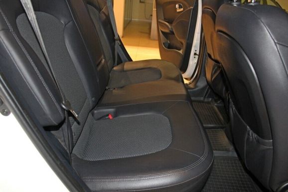 Hyundai ix35, 2.0 л, АТ, 2013 фото 1