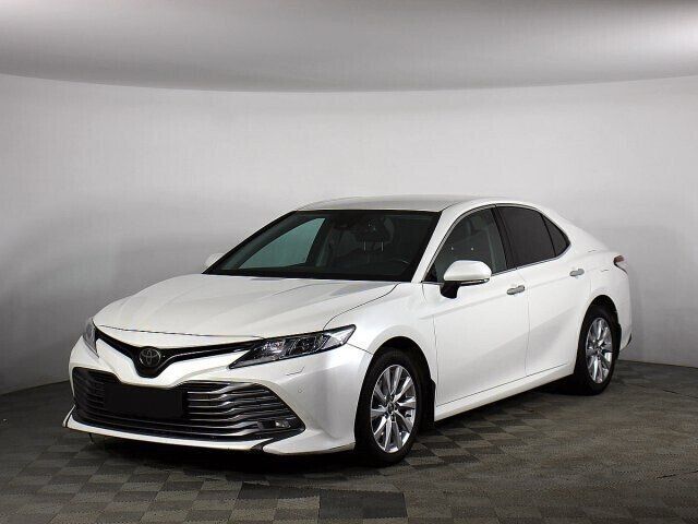 Toyota Camry, 2.5 л, АТ, 2018 фото 3