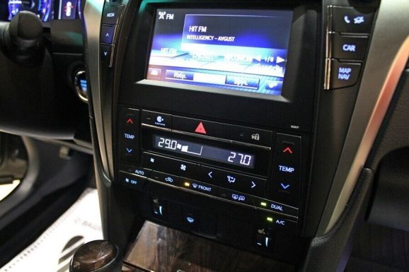 Toyota Camry, 2.5 л, АТ, 2017 фото 10