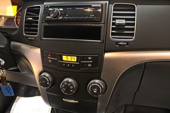 SsangYong Actyon, 2.0 л, АТ, 2011 фото 9