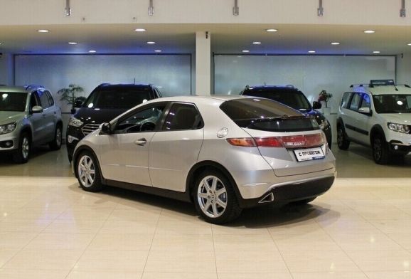 Honda Civic, 1.8 л, АТ, 2010 фото 5